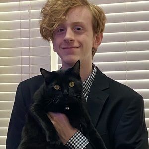 Meet your Posher, Aaron